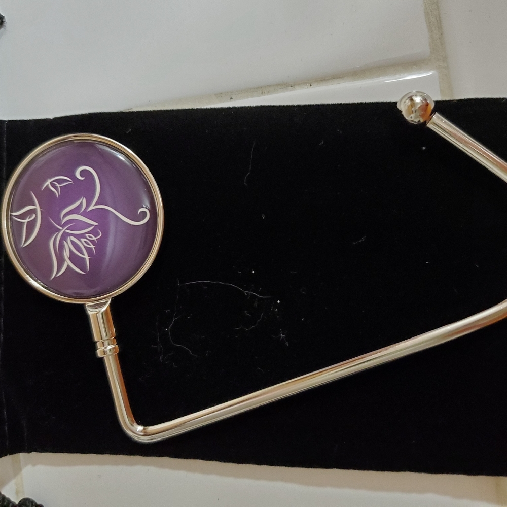 Purse holder